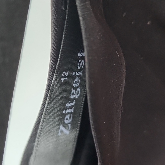 Zeitgeist Design Studio Assymetrical Flowy Voluminous Skirt - Picture 3 of 9